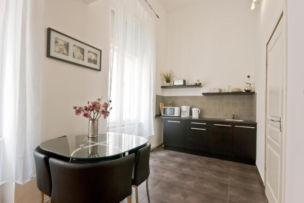 Balcony Apartment Budapest Exterior foto