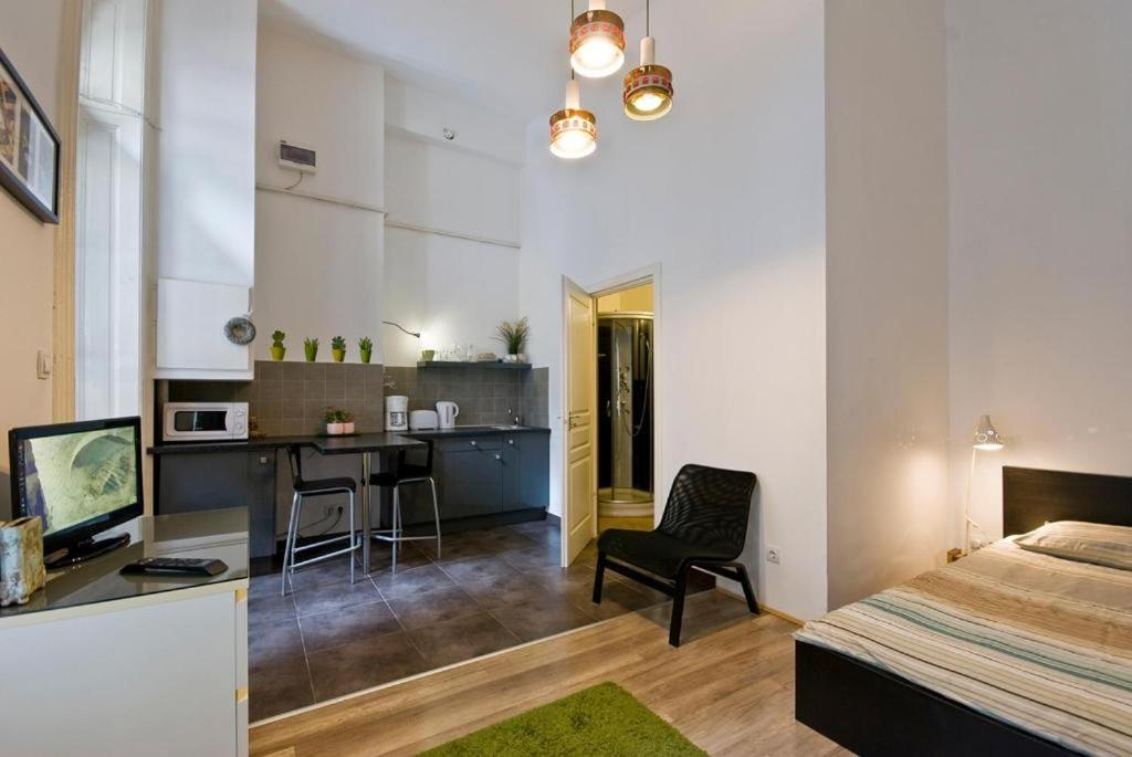 Balcony Apartment Budapest Exterior foto